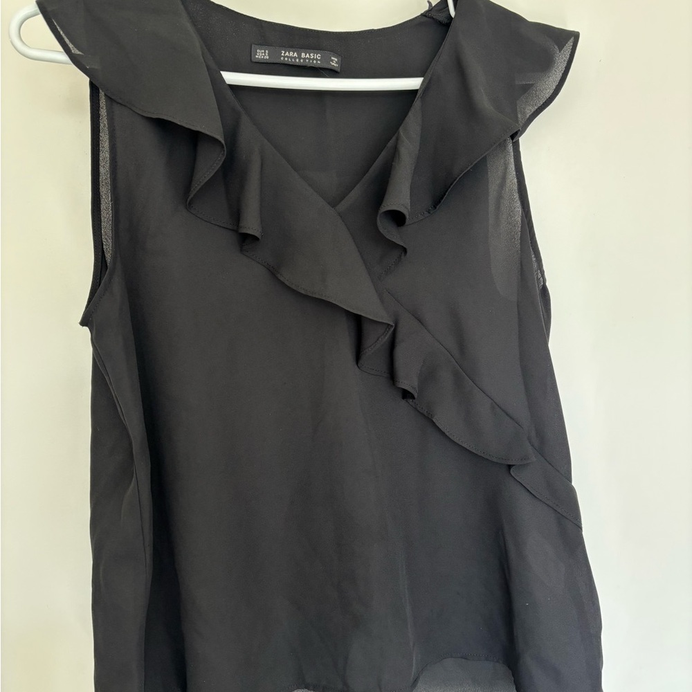 Zara Black Ruffled Sleeveless Blouse
